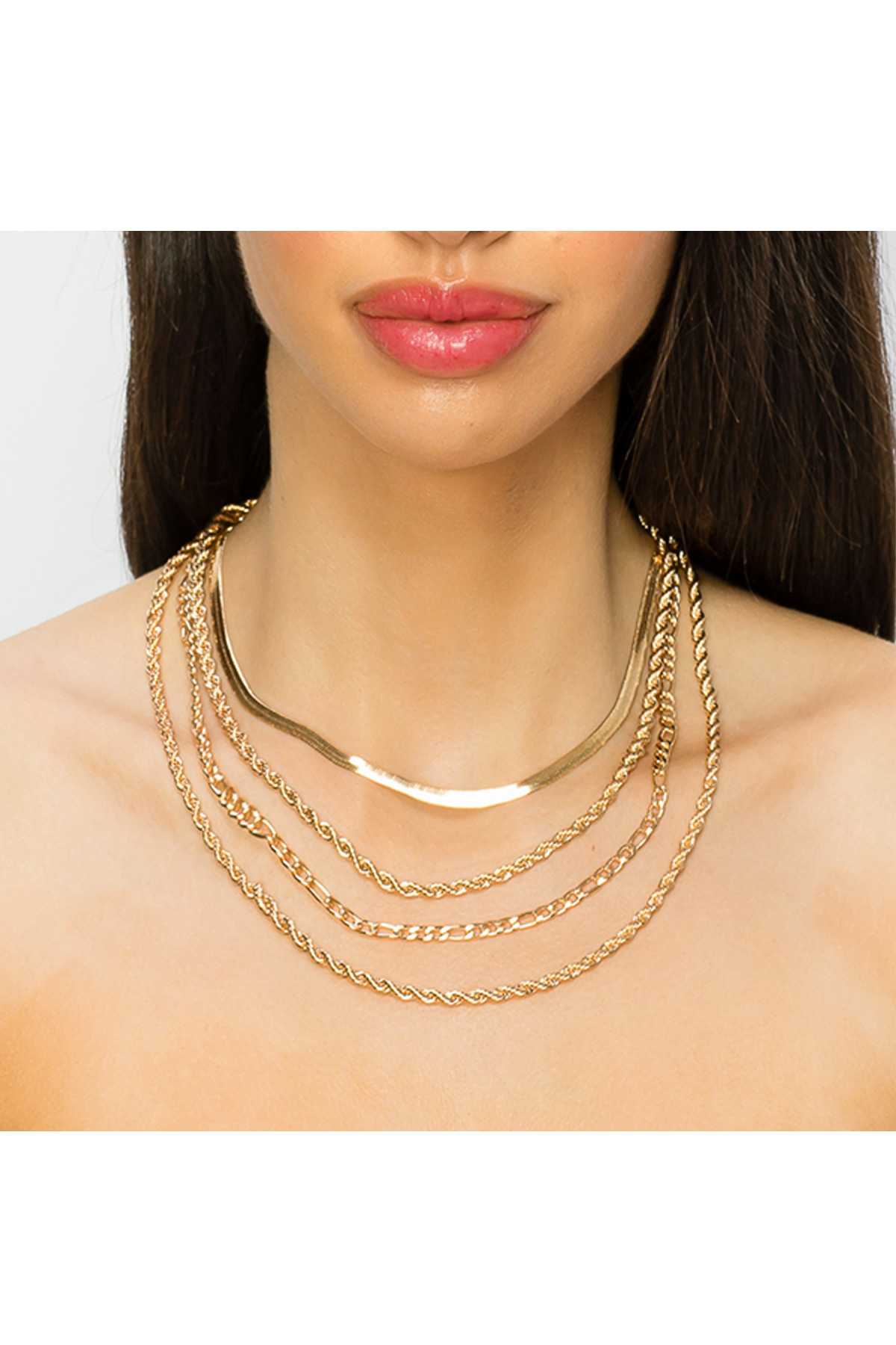 Metal Flat Chain and Twisted Layered Necklace
