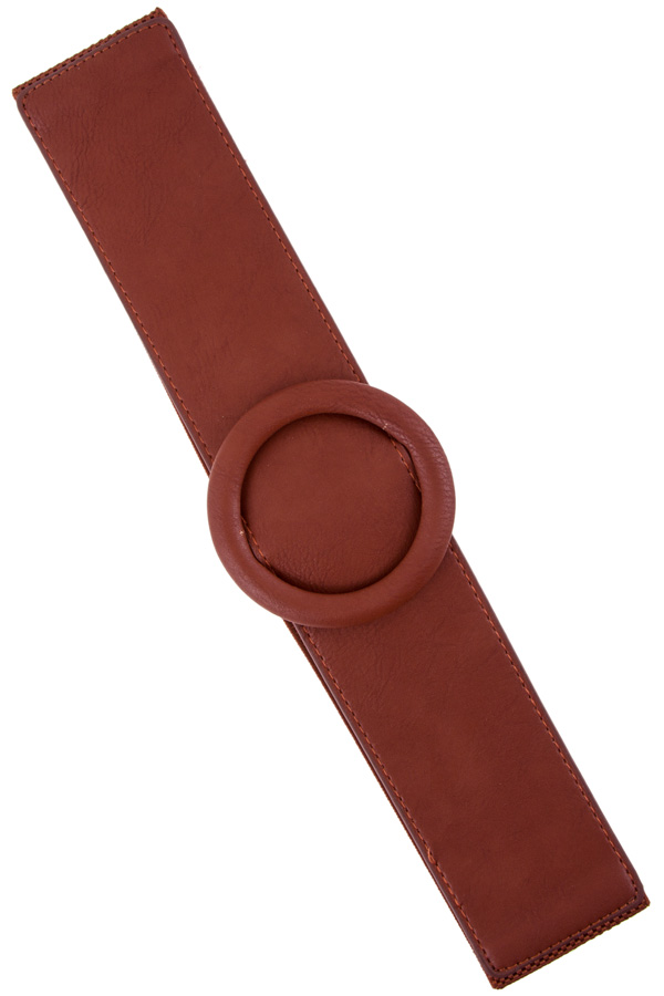 Faux leather ring accent elastic belt
