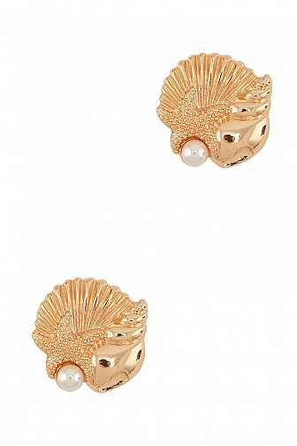 Vintage Shell Pearl Stud Earring