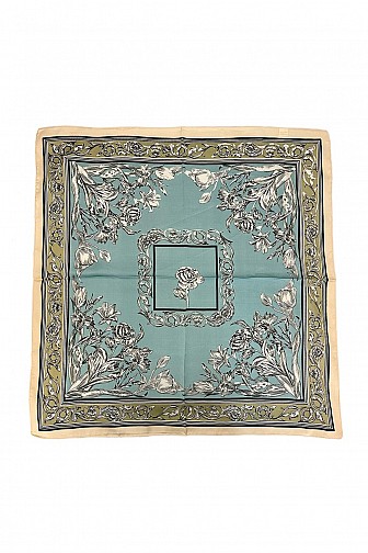 ROSES PRINT BANDANA SCARF