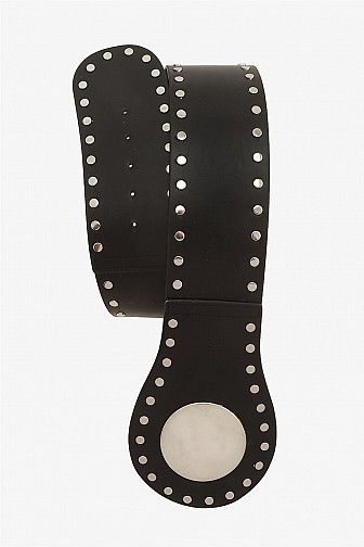 FAUX LEATHER WRAP BELT WITH STUDS AND A LARGE ROUND BUCKLE