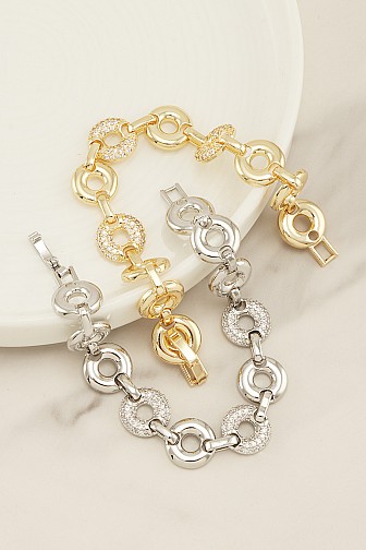 RHINESTONE STATION INTERLOCKING RING BRACELET
