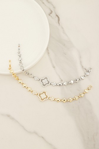 REGAL CLOVER PAVE BRACELET