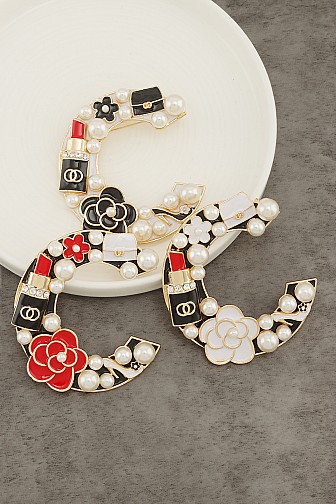 COSMETIC CRESCENT STATEMENT BROOCH PIN