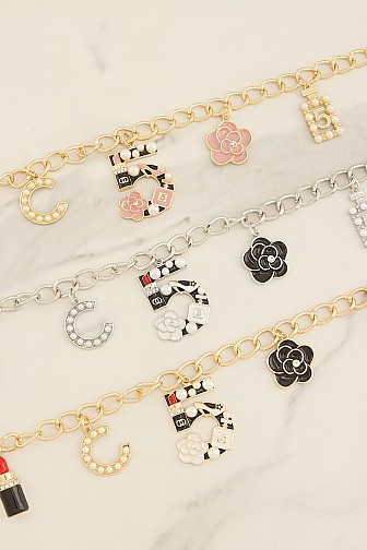 OLD MONEY INSPIRED CHARM METAL CHAIN BELT