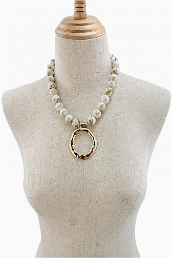 Hammered circle beaded statement necklace set