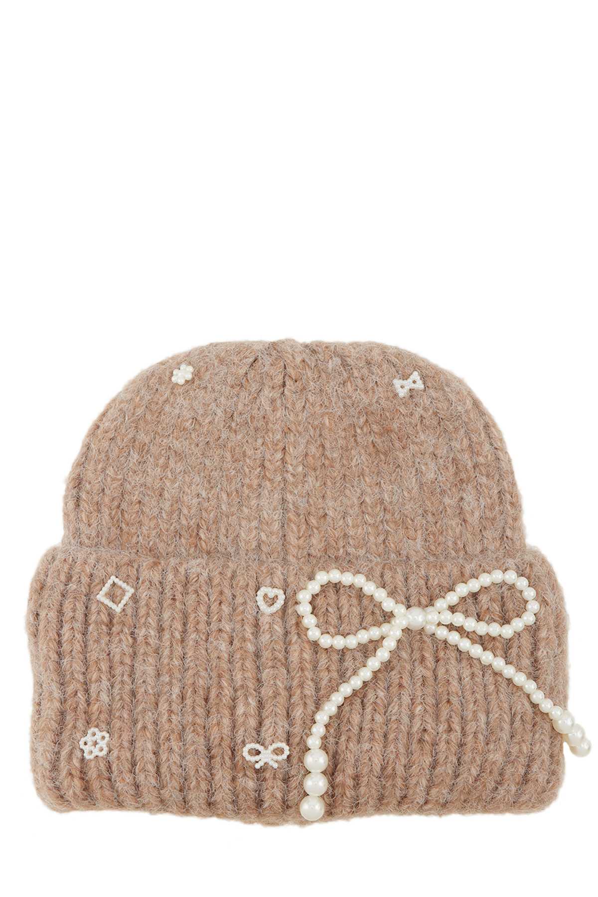 Knitted Beanie Hat with Pearl Ribbon Accent