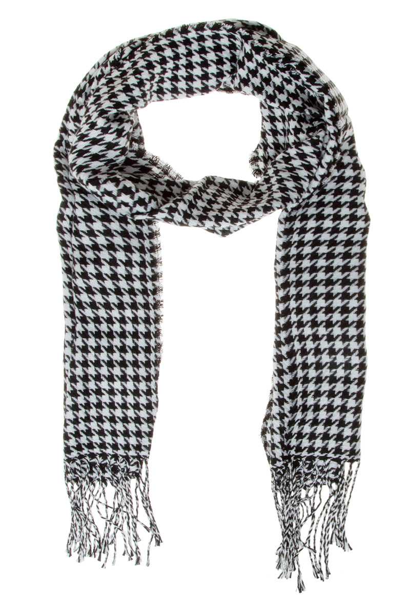 Houndstooth Pattern Scarf with Fringe