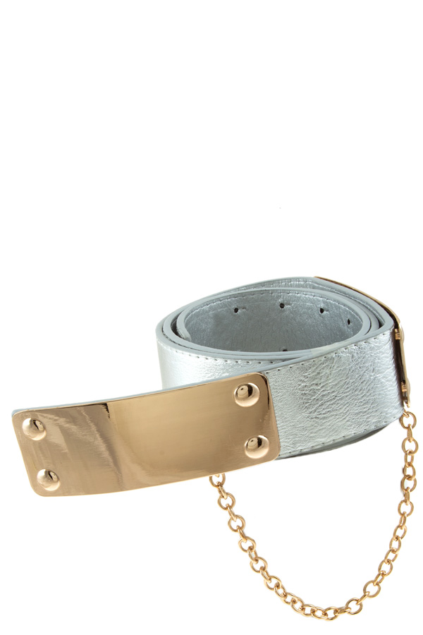 Solid metal buckle with chain faux leather belt