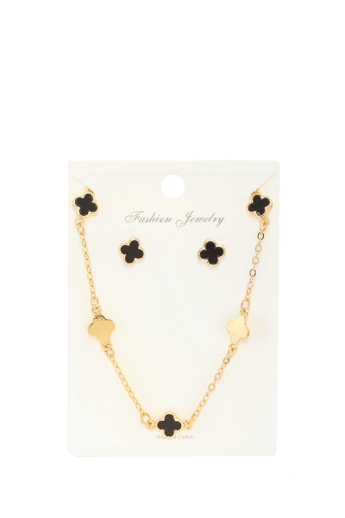 Clover Shape Necklace Set