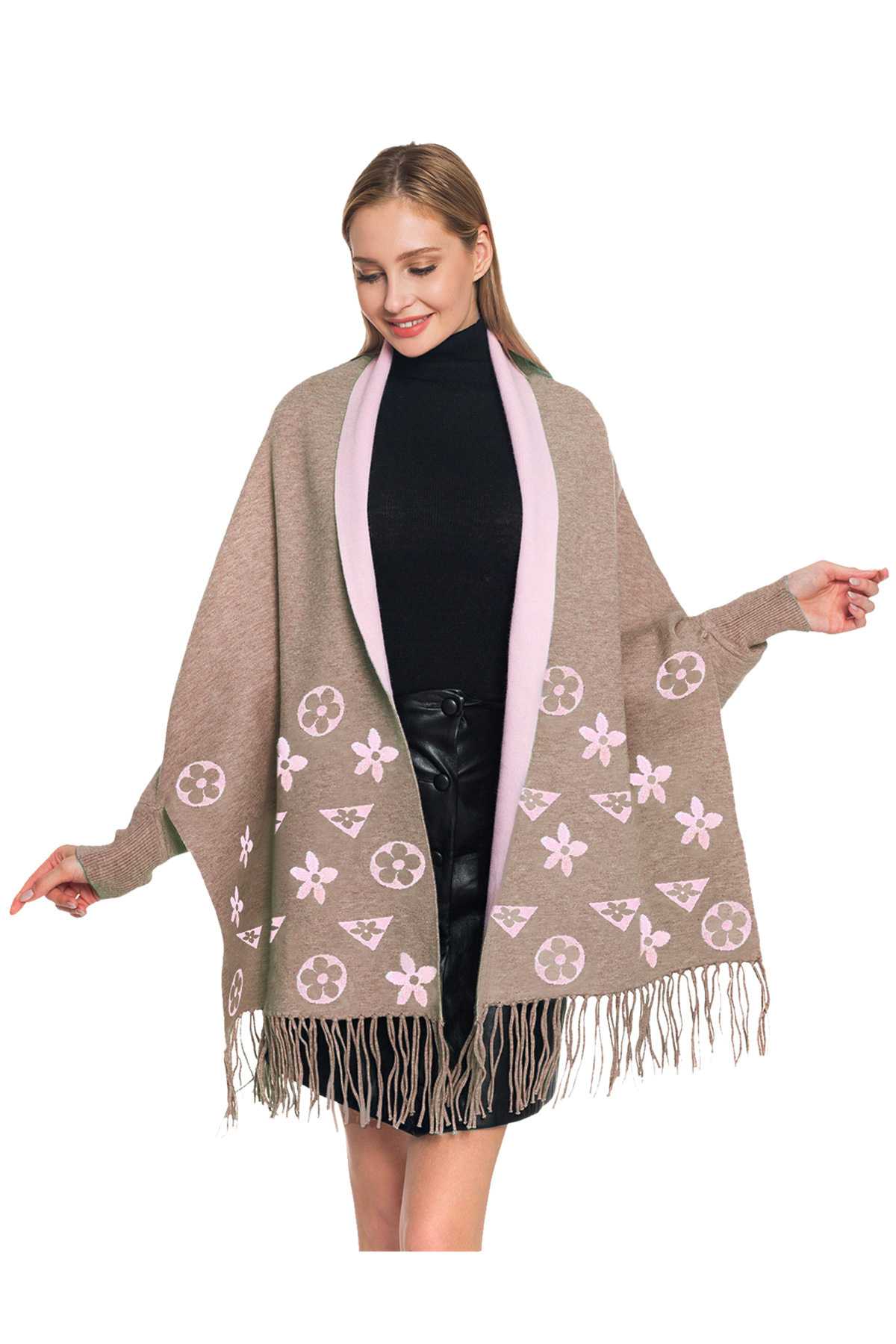 GEOMETRIC PATTERN SLEEVE SHRUG WITH FRINGE