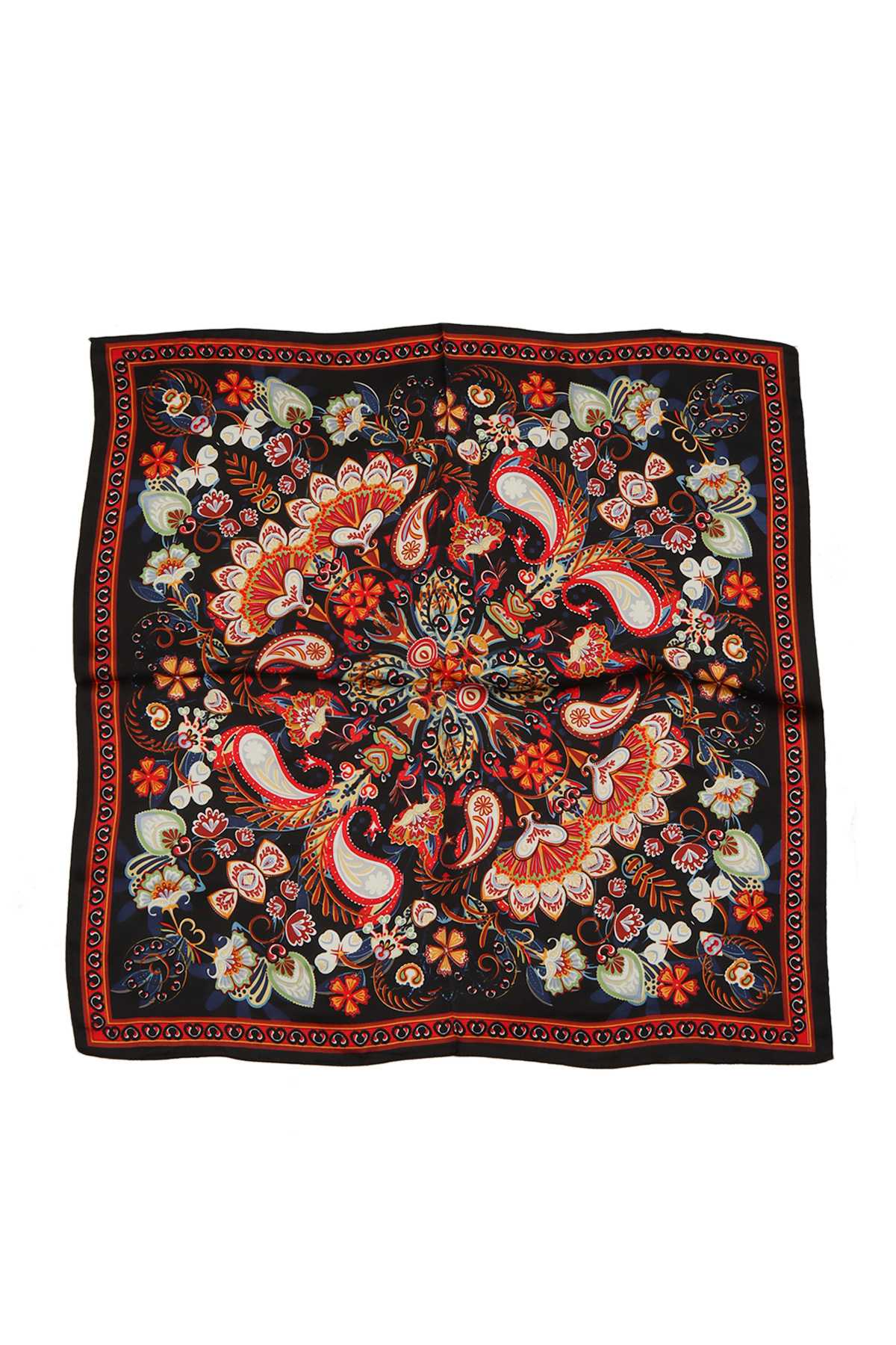 Square Ornament with Flowers Print Bandana Scarf