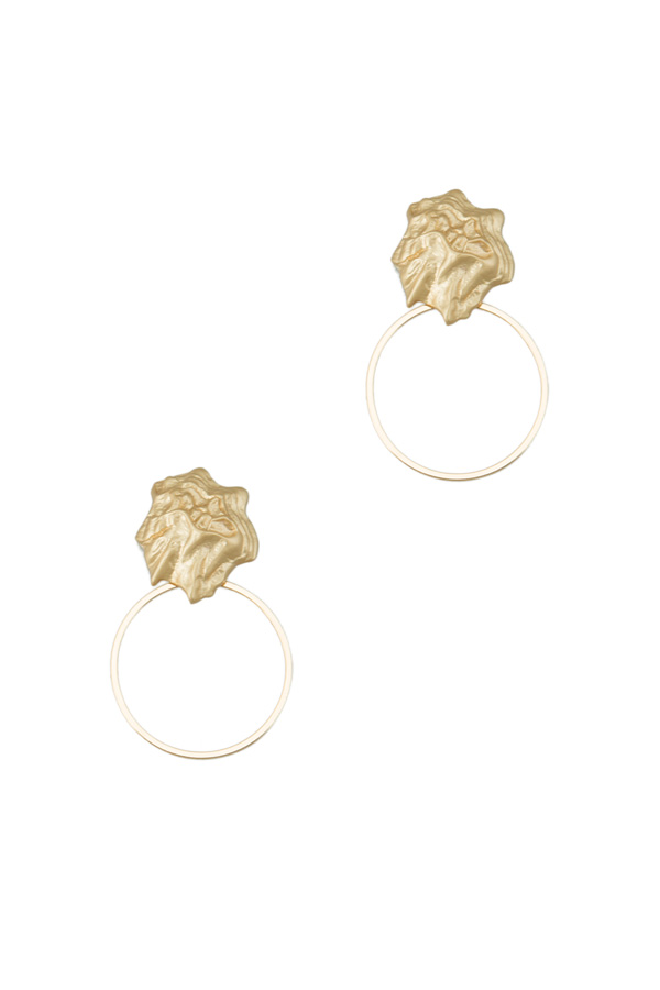 Small Circle Casting Stud Earring