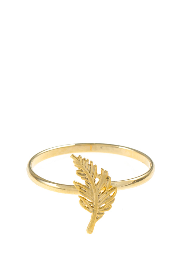 Leaf charm delicate ring