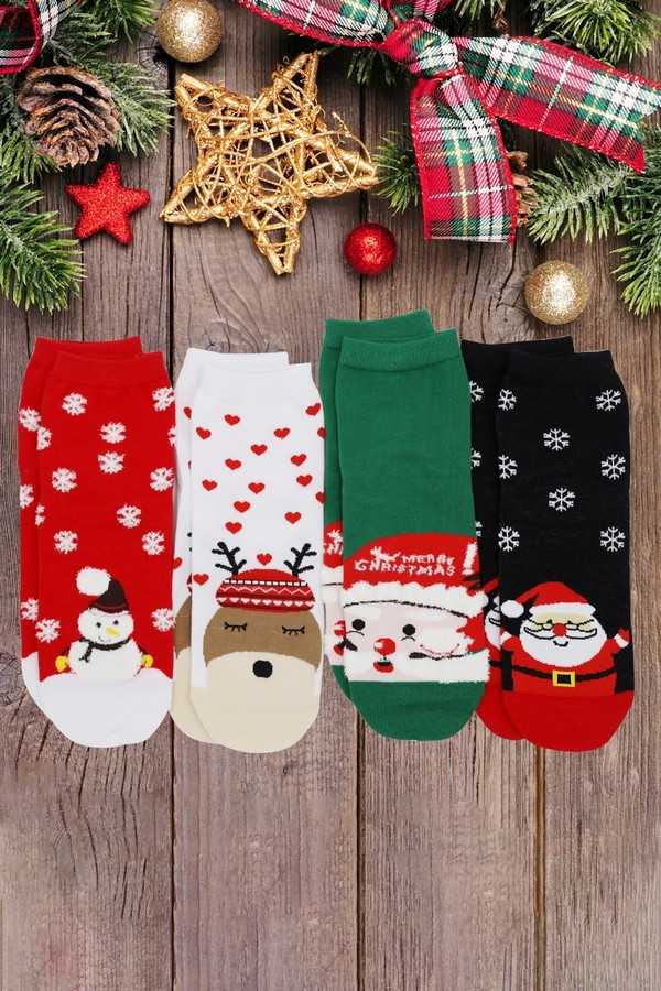 Cute Assorted Christmas Socks Set